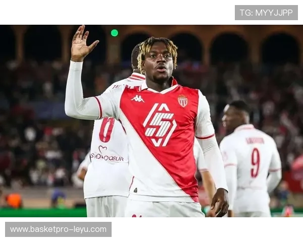 本菲卡欧冠小组赛表现出色，排名稳步提升